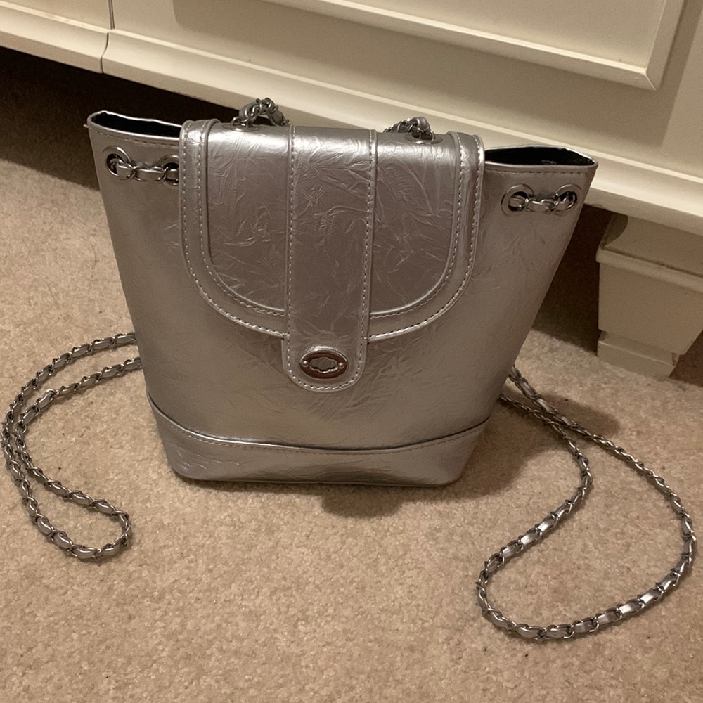 Cute Solid Color Large Capacity Chain Strap Backp… - image 1